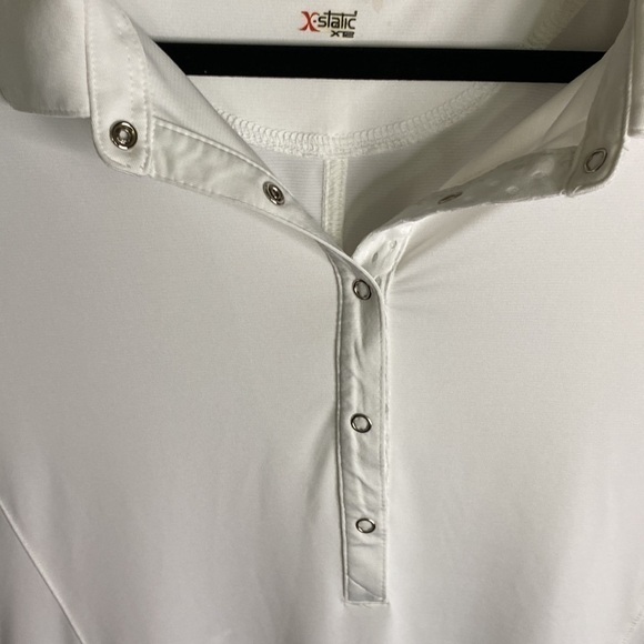 Sunice White Tennis Polo Shirt Athletic Dress Size M - Picture 11 of 15